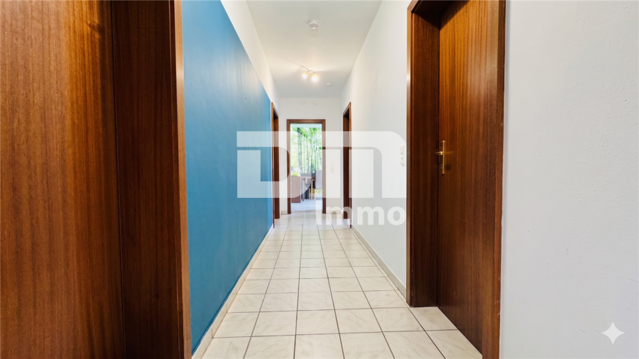 Charmantes Ein- bis Zweifamilienhaus mit großem Garten in begehrter Lage - EG Flur / Diele